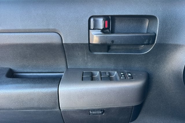 2011 Toyota Tundra 4WD Truck Grade