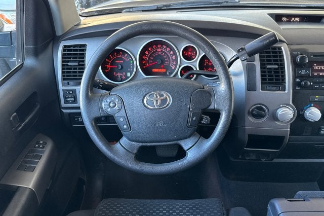 2011 Toyota Tundra 4WD Truck Grade
