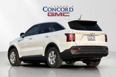 2022 Kia Sorento LX