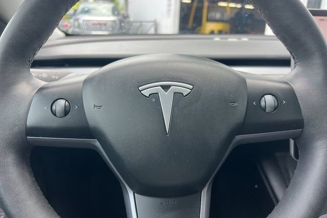 2023 Tesla Model 3 NA