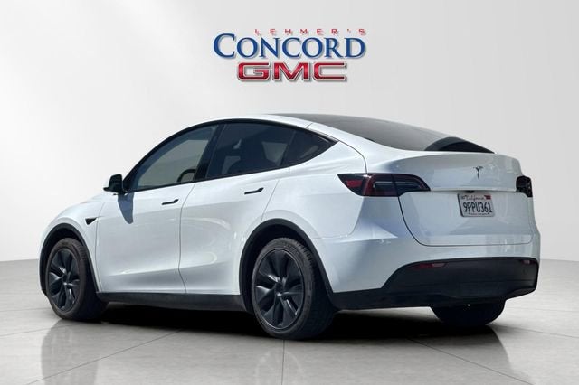 2025 Tesla Model Y Long Range