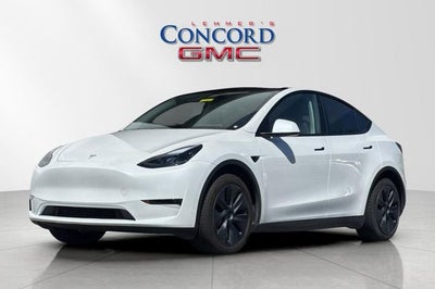 2025 Tesla Model Y Long Range