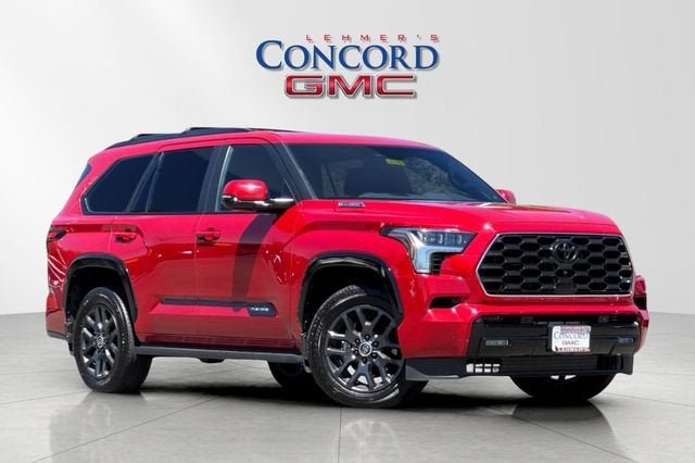 2024 Toyota Sequoia SR5