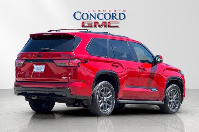 2024 Toyota Sequoia SR5