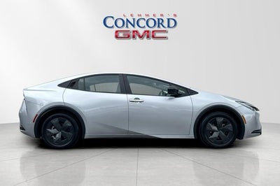 2024 Toyota Prius LE