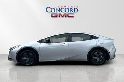 2024 Toyota Prius LE