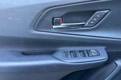 2024 Toyota Prius Prime SE