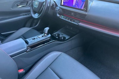 2024 Toyota Prius Prime SE