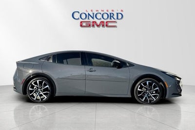 2024 Toyota Prius Prime SE