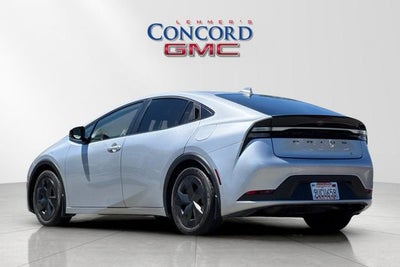 2025 Toyota Prius Plug-In Hybrid SE