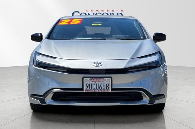 2025 Toyota Prius Plug-In Hybrid SE