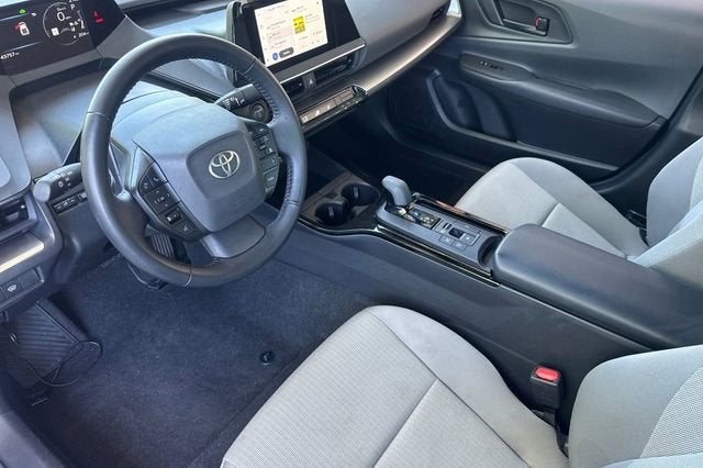 2023 Toyota Prius LE