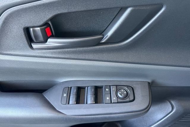 2023 Toyota Prius LE