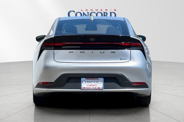 2023 Toyota Prius LE