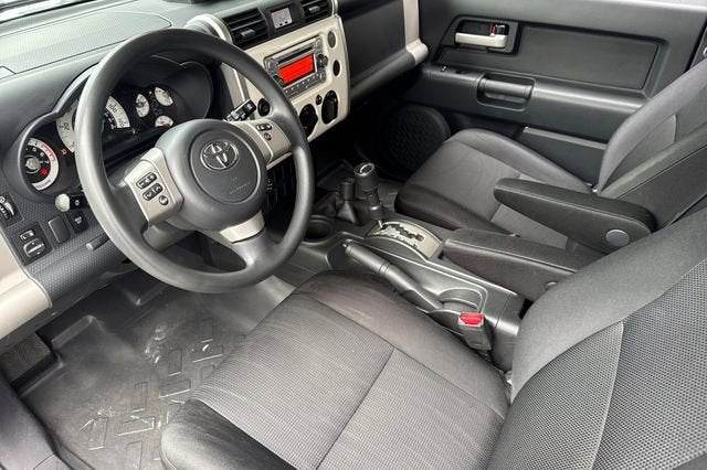 2014 Toyota FJ Cruiser SR