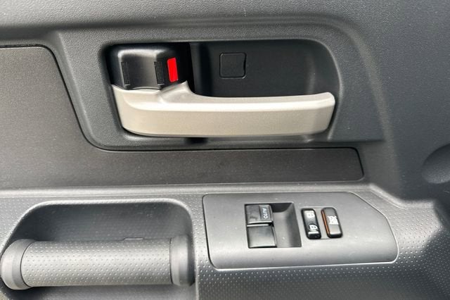 2014 Toyota FJ Cruiser SR