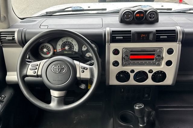2014 Toyota FJ Cruiser SR