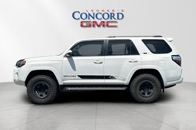 2019 Toyota 4Runner SR5