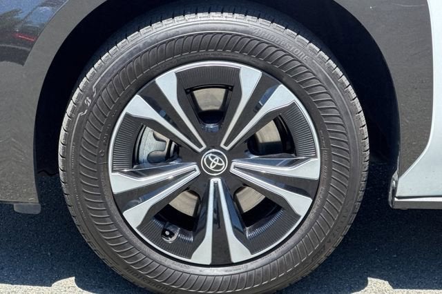 2024 Toyota bZ4X XLE