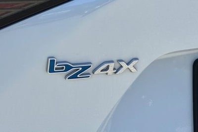 2024 Toyota bZ4X XLE