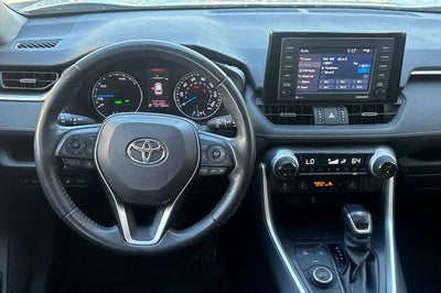 2022 Toyota RAV4 Hybrid XLE Premium