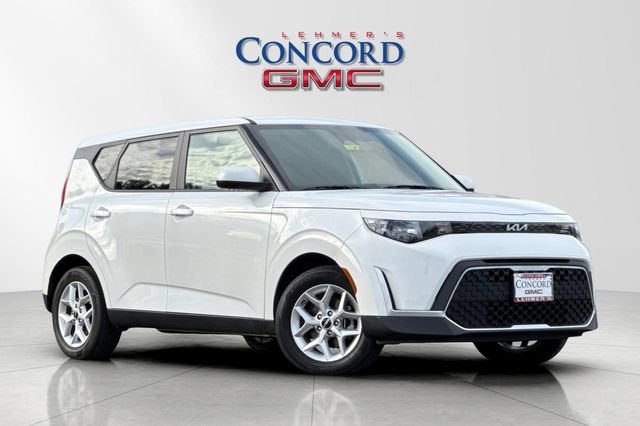 2024 Kia Soul LX