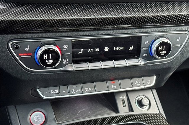 2022 Audi SQ5 Premium