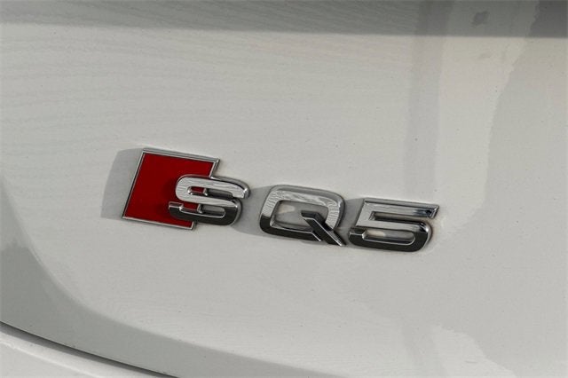 2022 Audi SQ5 Premium
