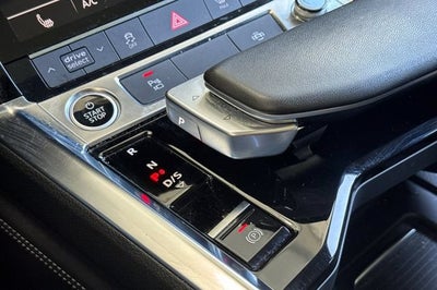 2021 Audi e-tron Premium